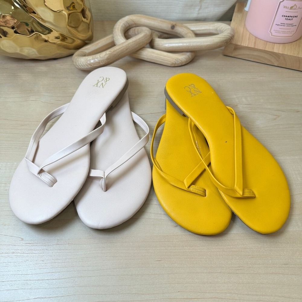 NEW YORK & COMPANY Thong Sandals Yellow Pink Minimalist‎ Bundle Size 6